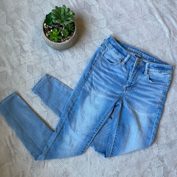 AEO High Rise Skinny Jeans Super Stretch - Picture 3 of 3